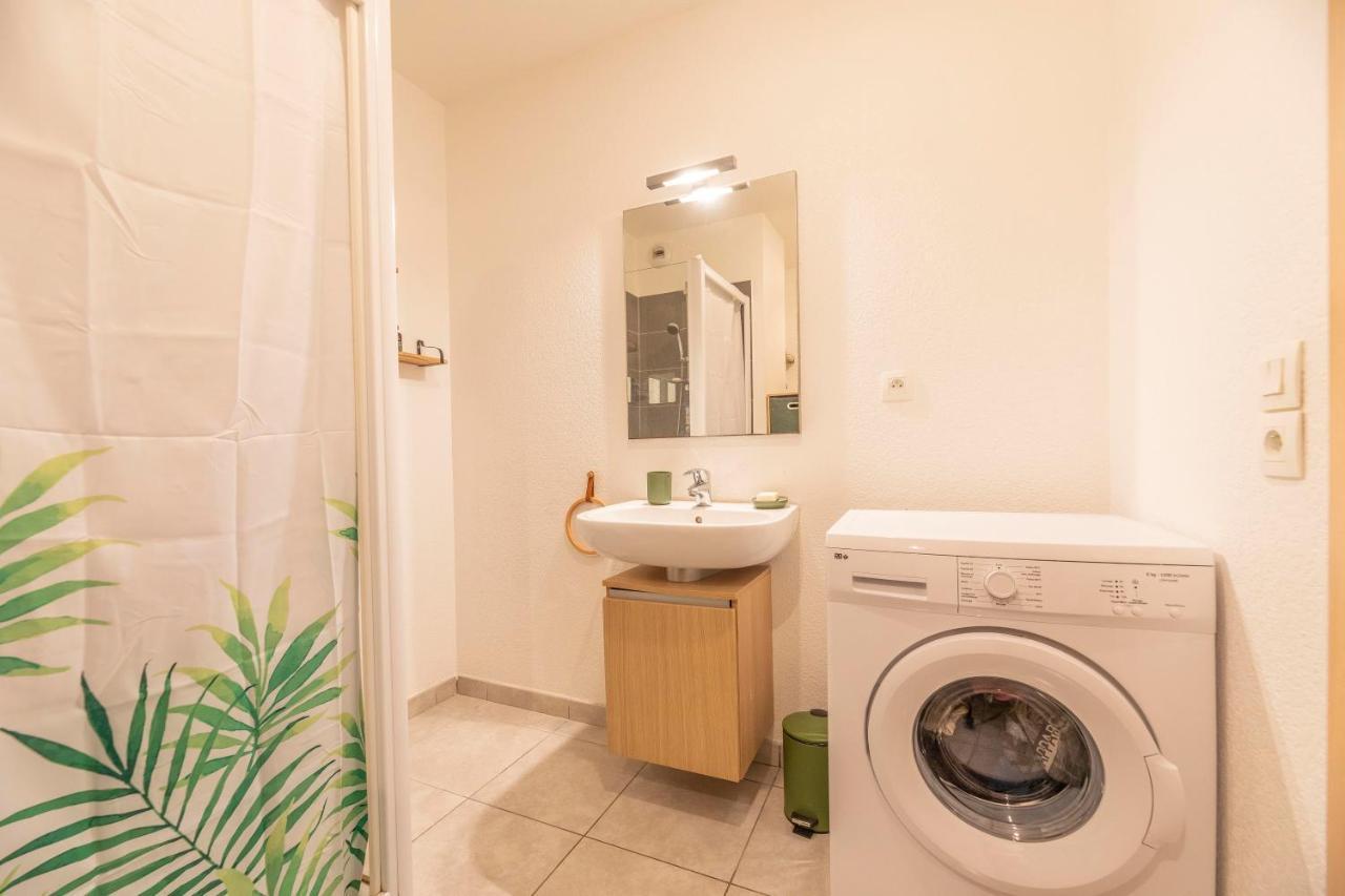Appartement Cosy Et Spacieux Avec Jardin Et Parking باستيا المظهر الخارجي الصورة